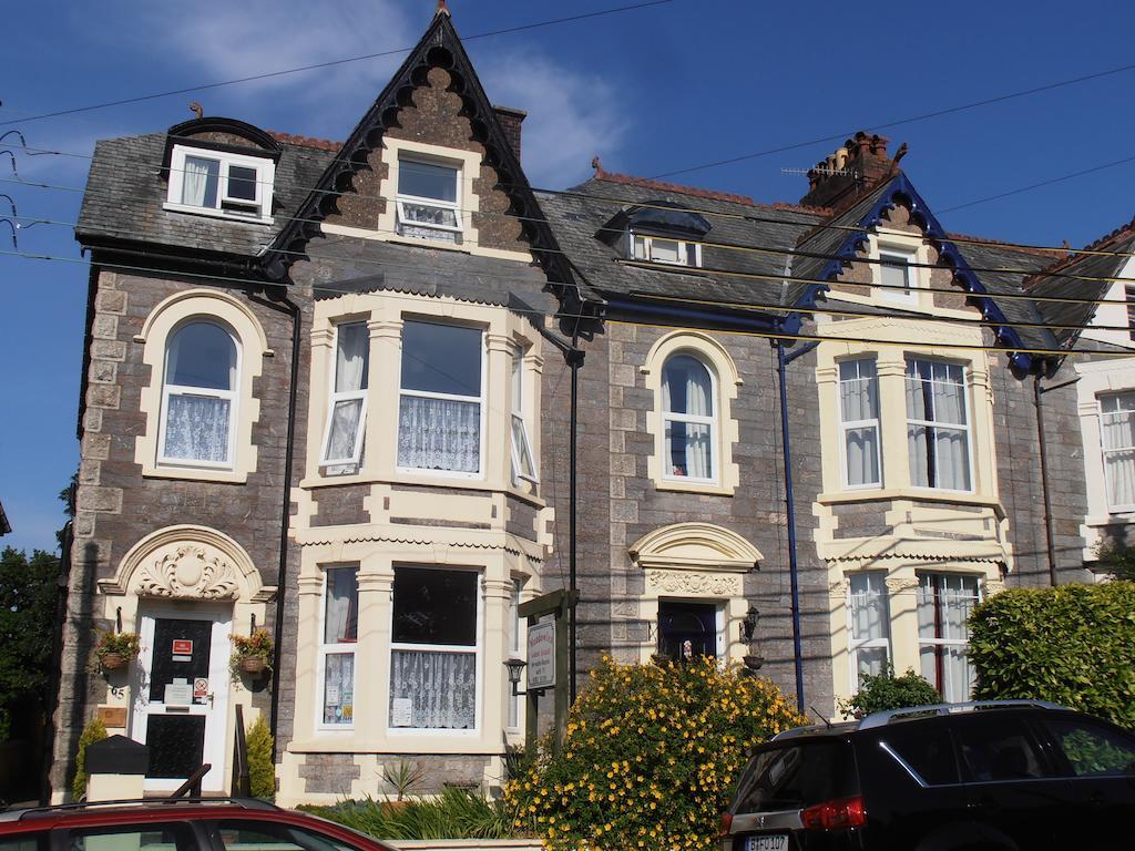 Meadowlea Guest House Okehampton Esterno foto